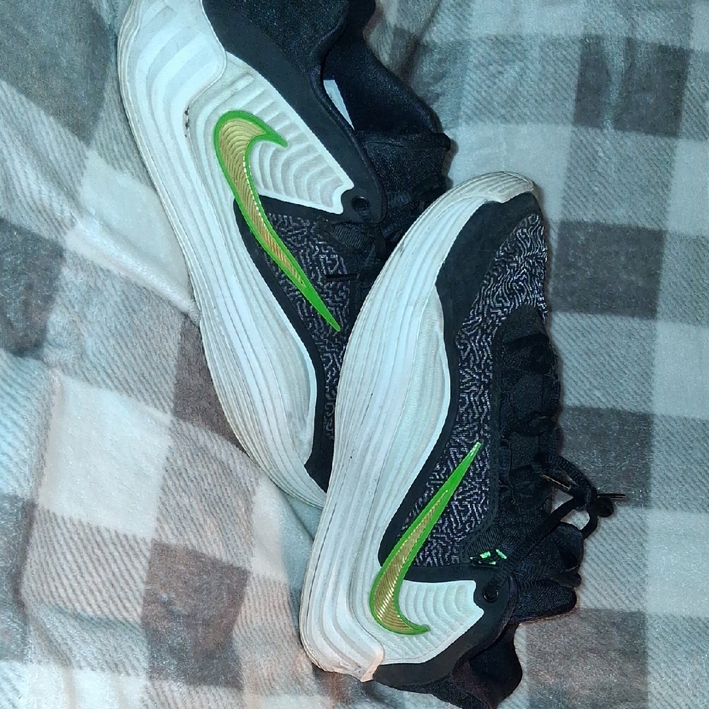 Nike Black Sneakers with Bright Green Swoosh and White Midsole